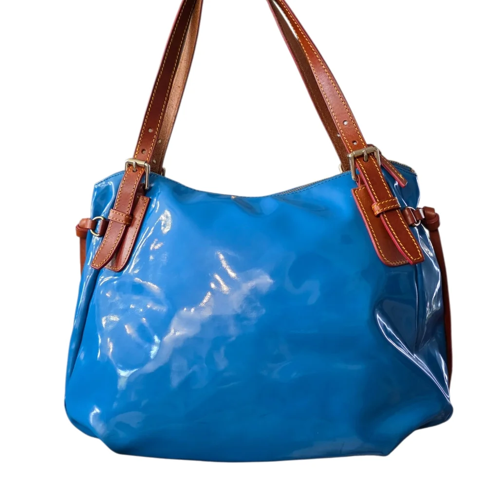 #57 Dooney And Bourk Blue Patent Shoulder Bag - Picture 4 of 9